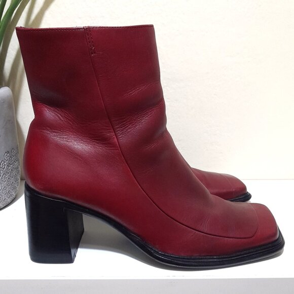 Red Leather Square Toe Connie Ankle Boots Sz 6.5M Made In Brazil - Picture 2 of 9